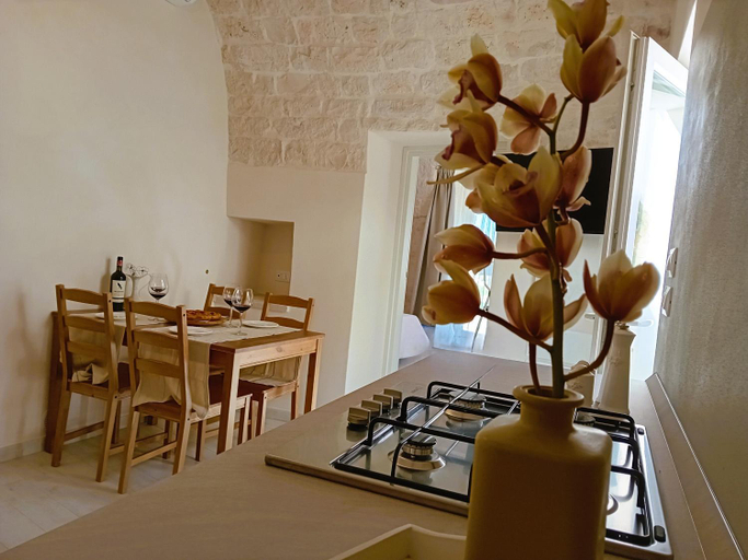 Food & Drinks 4, Pietra Di Puglia, Bari