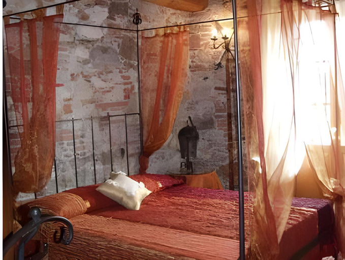 Bedroom 12