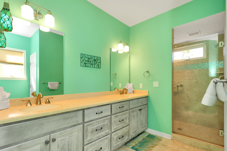 Bathroom 4, Dolphin Daze Beach House, Gulf