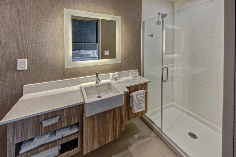 Bathroom 3, Springhill Suites by Marriott Amarillo, Potter