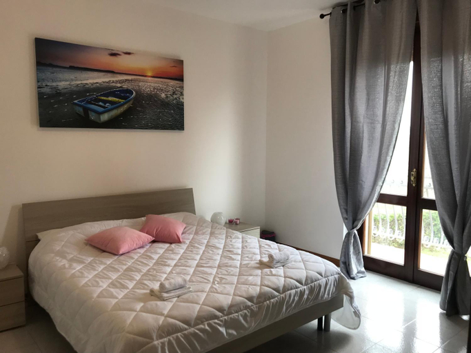 Others 5, Casa Luigi - appartamenti a Peschiera del Garda, Verona