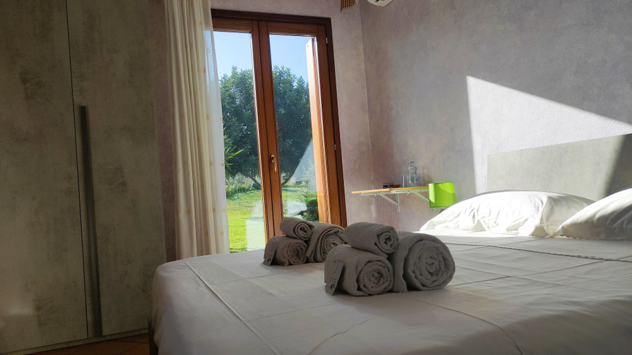 Bedroom 3, La Grotta Delle Fate, Sassari