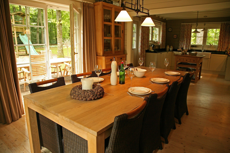 Food & Drinks 4, Countryside Chalet in Bomal sur Ourthe with Sauna, Balcony, Luxembourg