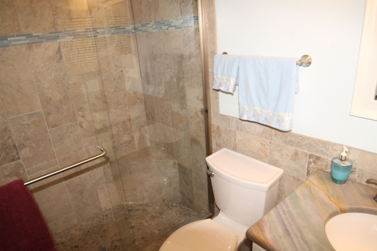 Bathroom 4, Island House F232, Saint Johns