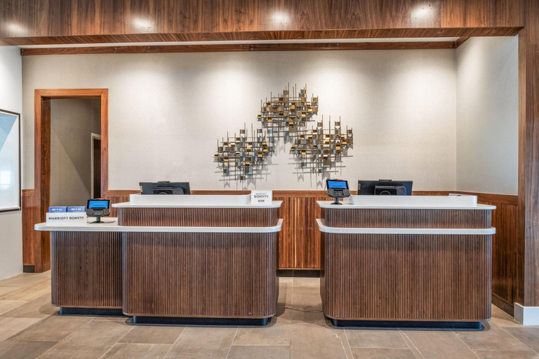 Public Area 2, Courtyard by Marriott Modesto North, Stanislaus