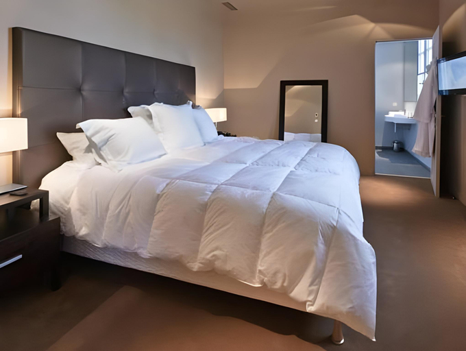 Bedroom 9