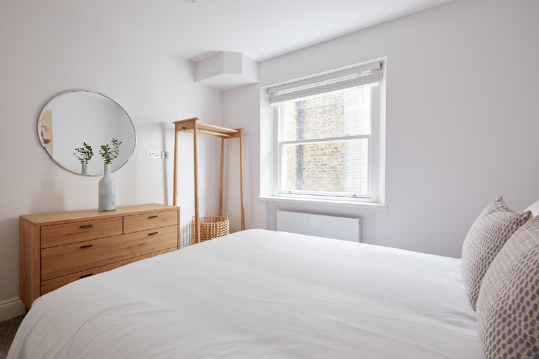 Bedroom 2, 5VH Virginia House, 31 Bloomsbury Way, London