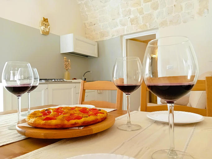 Food & Drinks 5, Pietra Di Puglia, Bari