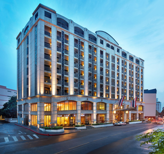 Exterior 15