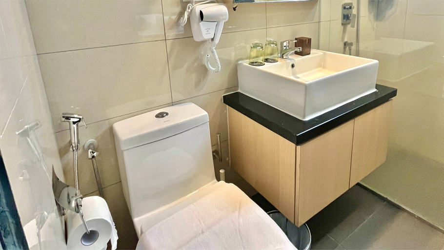 Bathroom 4