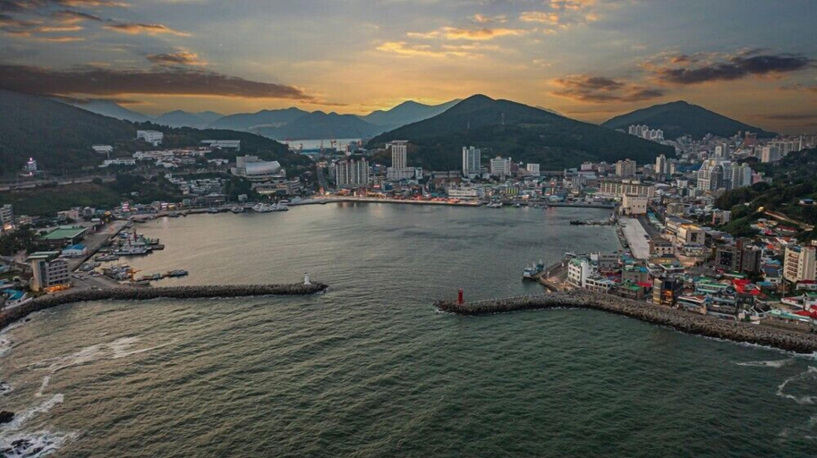 Others 5, Deluxe, Geoje