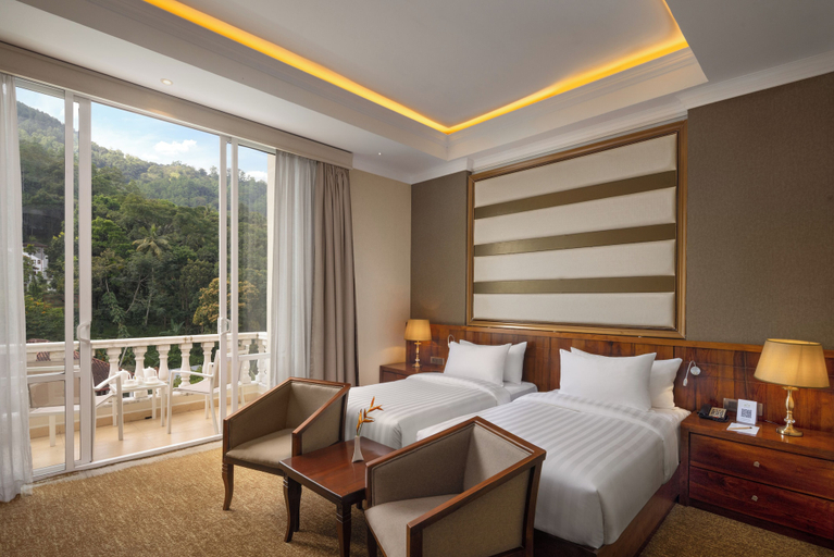 Bedroom 3, The Golden Crown Hotel, K.F.G. & G. Korale
