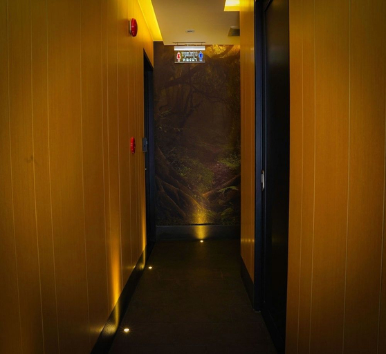 Siam Bright Suite, Bang Rak
