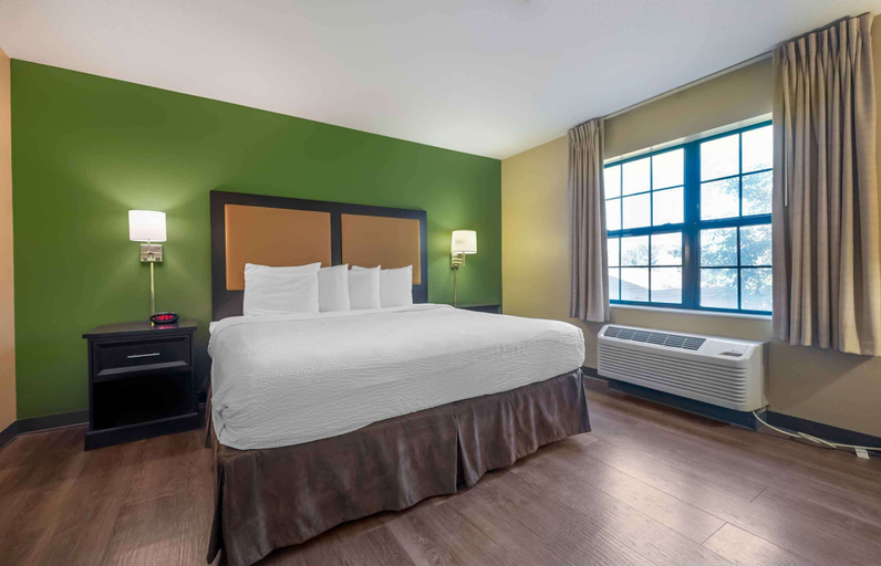 Bedroom 3, Extended Stay America Chicago Buffalo Grove Deerfi, Lake