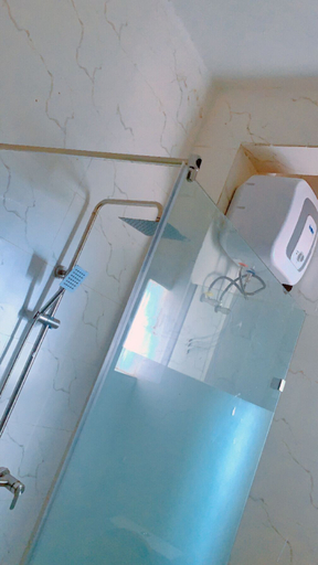 Bathroom 3, Roses Regency Hotel and Suites, AbujaMun