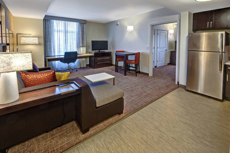 Bedroom 3, Residence Inn by Marriott Blacksburg-University, Montgomery