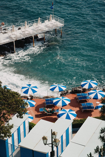 Grand Hotel Miramare , Genova
