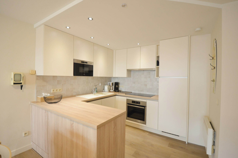 Others 5, Apartment Oostduinkerke Near the Beach, West-Vlaanderen