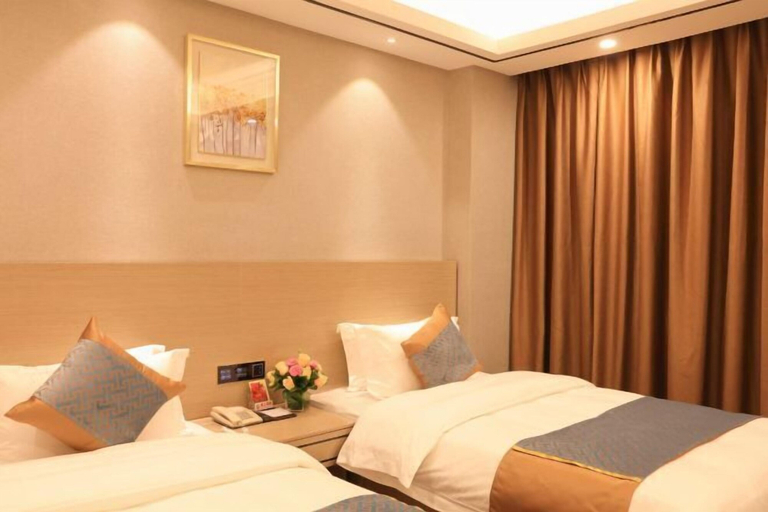 Bedroom 11