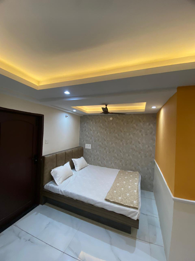Bedroom, StayMore premium rooms and AC dorm , West Nimar