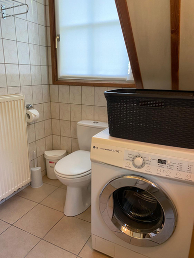 Bathroom 4, 't Eekhoornnest, Soest
