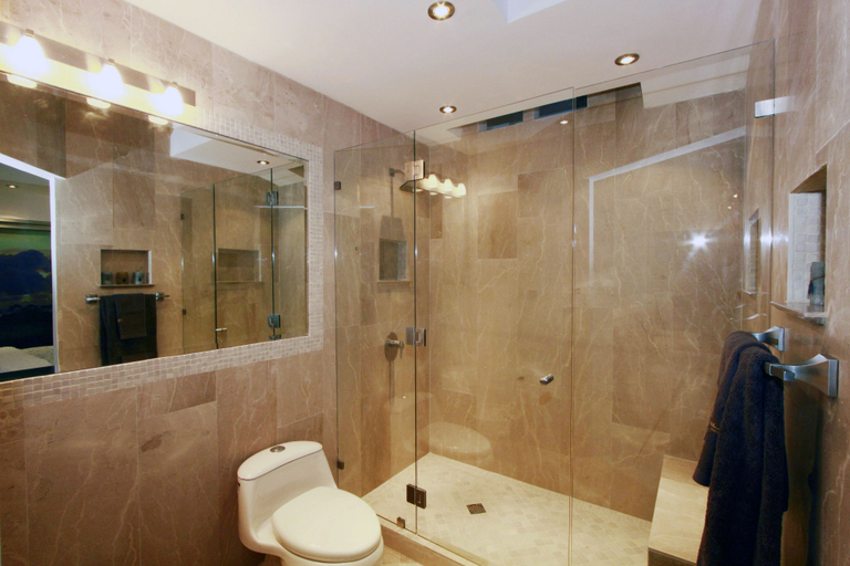 Bathroom, PACIFIC SUITES Boutique Hotel & Bistro, Garabito