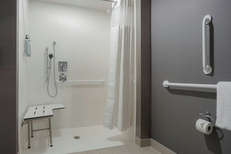 Bathroom 3, Courtyard by Marriott Gatlinburg Downtown, Sevier