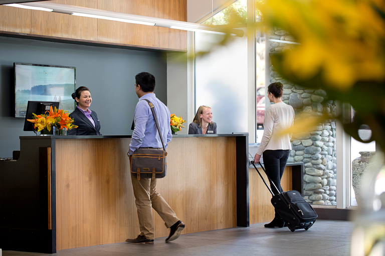 Public Area 5, Mercure Queenstown Resort, Queenstown-Lakes