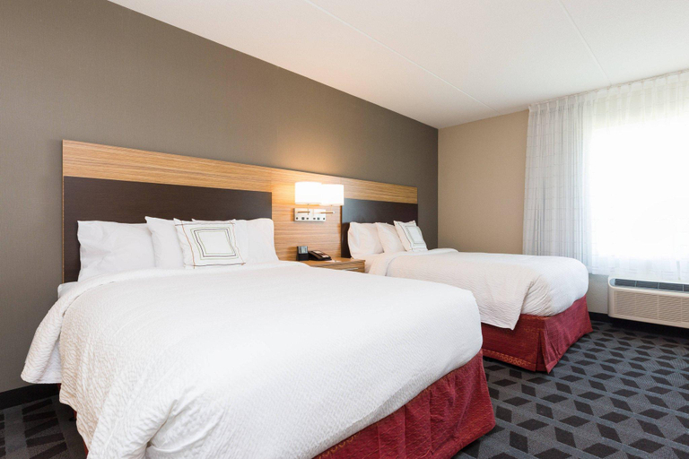 Bedroom 2, TownePlace Suites by Marriott Edmonton South, Division No. 11