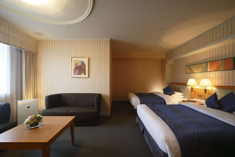 Bedroom 12