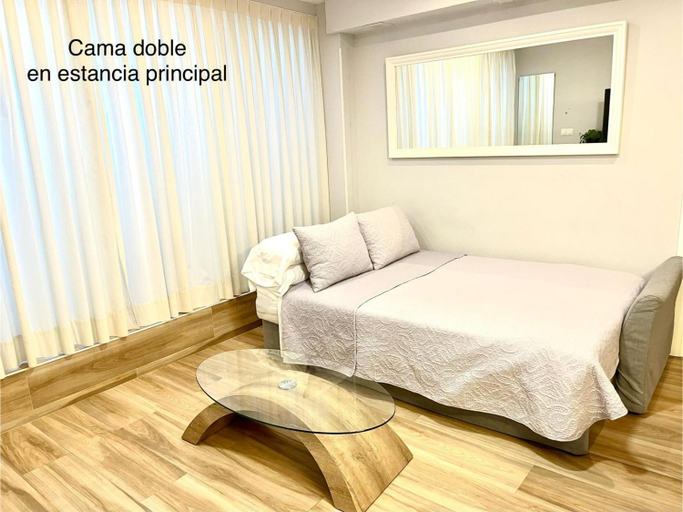 Others 2, Modern Studio by the Airport-IFEMA, Madrid