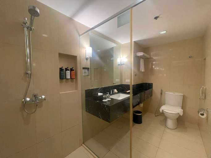 Bathroom 6
