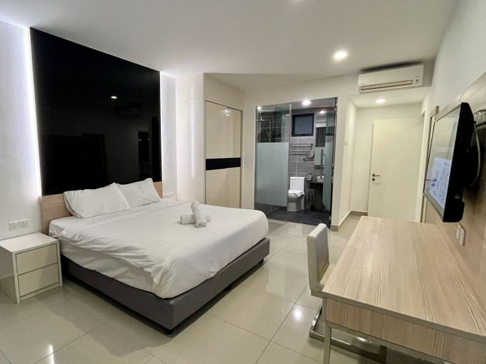 Bedroom 8