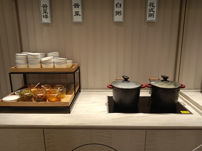 Food & Drinks, Hanting Hotel Huanggang Tuanfeng Bus Station, Huanggang