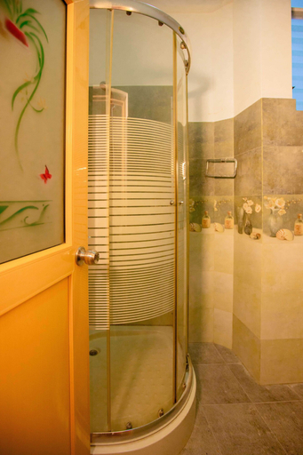 Bathroom 5, Yala River Face Inn, Thissamaharama