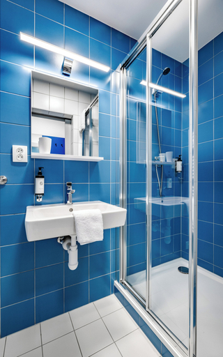 Bathroom 4, Active Stadium, Litoměřice