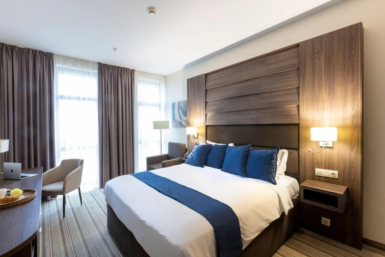 Bedroom 2, Hotel Premier Sofia Airport, Stolichna