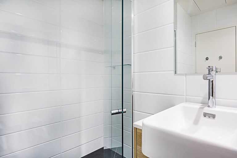 Bathroom 4