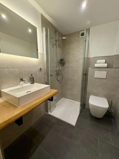 Bathroom 3, Berghotel Hohegeiß, Goslar