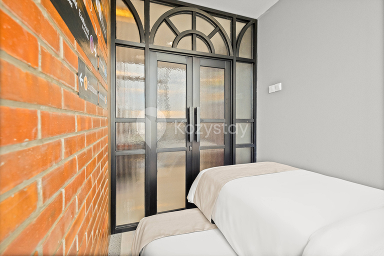 Bedroom 24