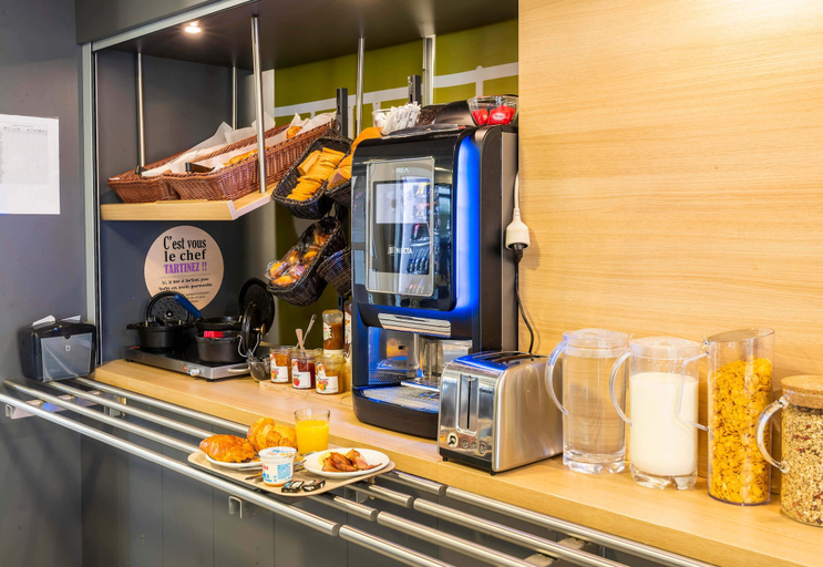 Food & Drinks 5, B&B HOTEL Auxerre Bourgogne, Yonne