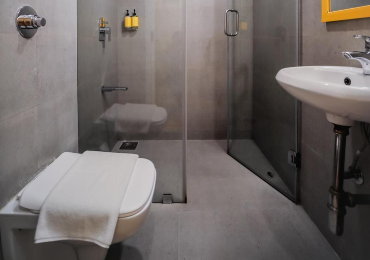Bathroom 5, Bloom Hotel - Worli, Mumbai City
