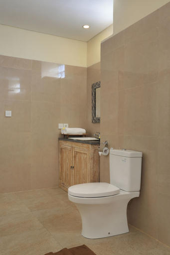 Bathroom 4