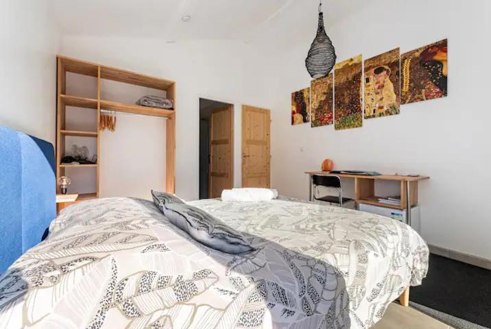 Bedroom 2, Villa Blanche - Suite en Provence, Var
