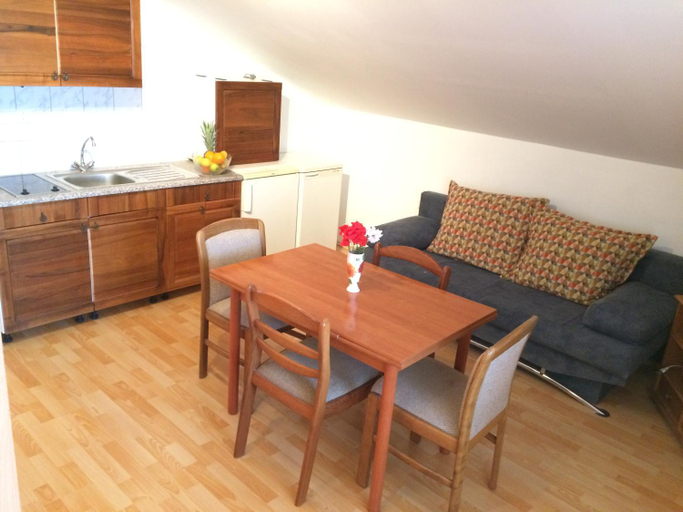 Others 4, Apartmani Gogic, Šibenik