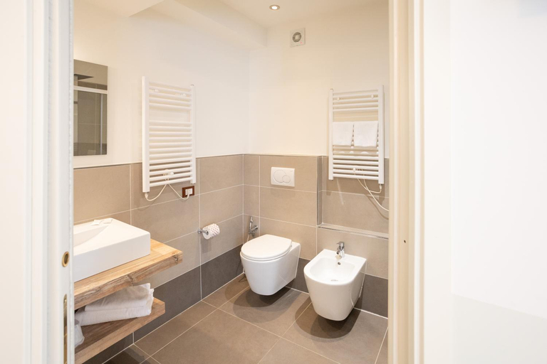 Bathroom 5, Duomo Boutique Hotel, Venezia