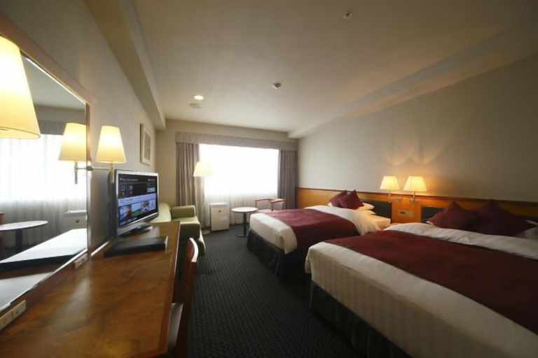 Bedroom 12