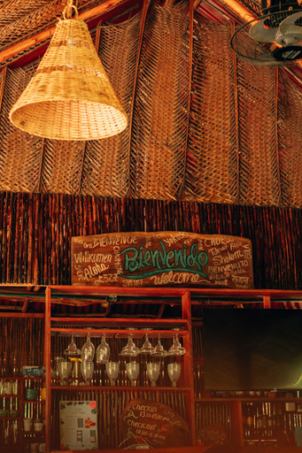 Food & Drinks 5, Magic Greeen Tayrona, Santa Marta (Dist. Esp.)