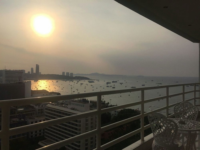 Others 2, Honeys View Talay 6, Pattaya