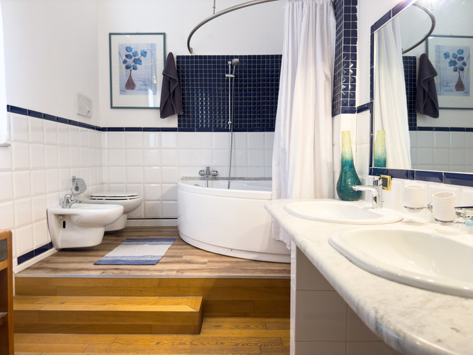 Bathroom 4, Boutique B&B Vintage, Palermo